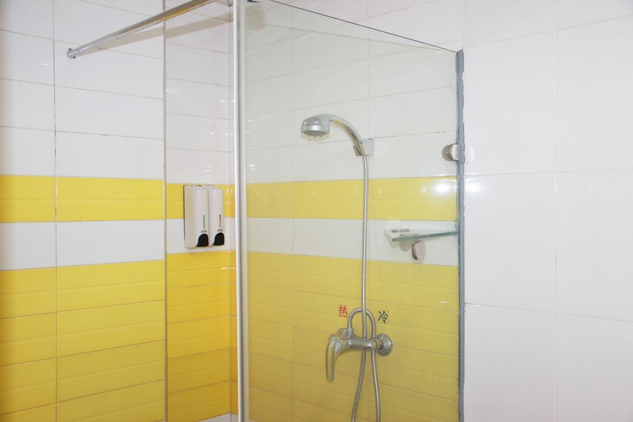 7Days Inn Huludao Xingcheng Hot Spring Street מראה חיצוני תמונה